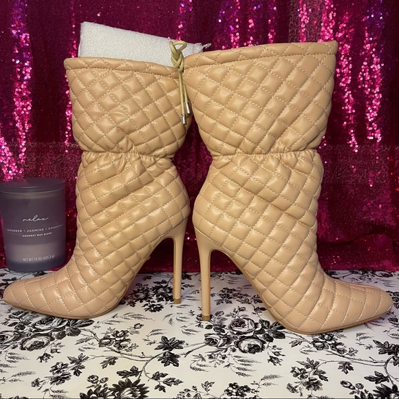 Quilted Style Boots - Picture 6 of 6